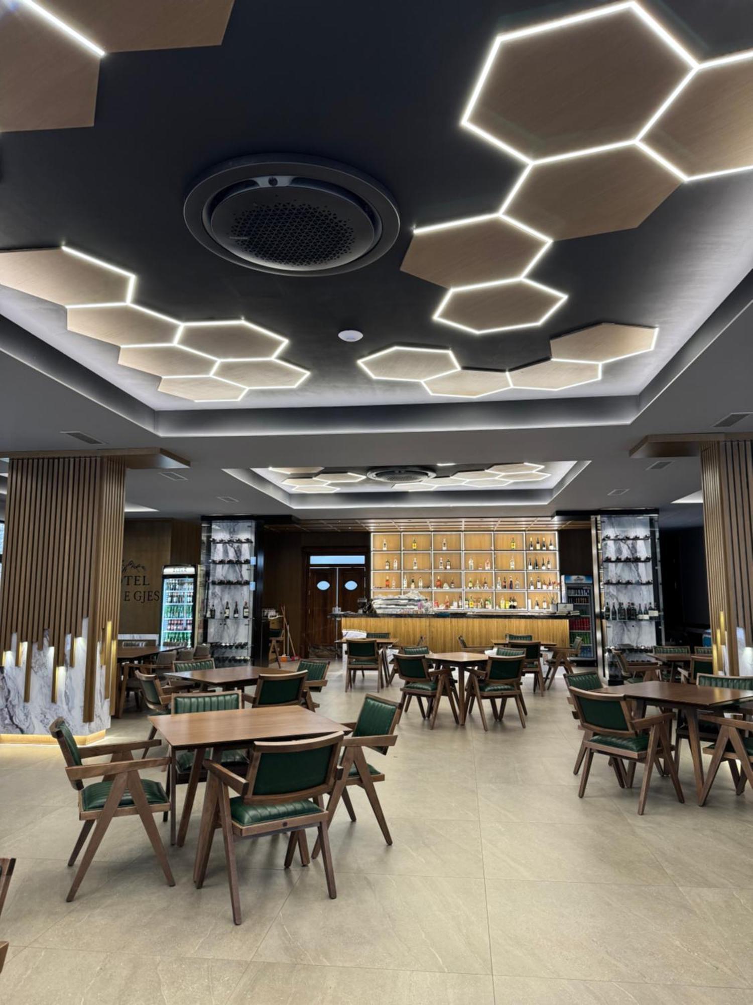 Hotel Fusha E Gjese Valbona Exteriör bild