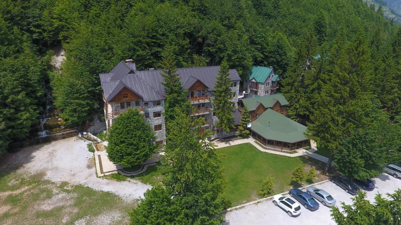 Hotel Fusha E Gjese Valbona Exteriör bild