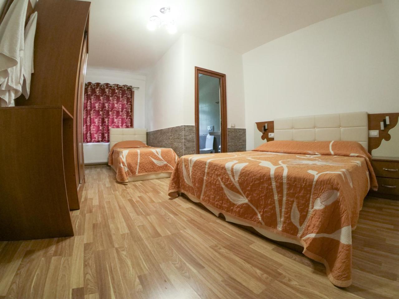 Hotel Fusha E Gjese Valbona Exteriör bild