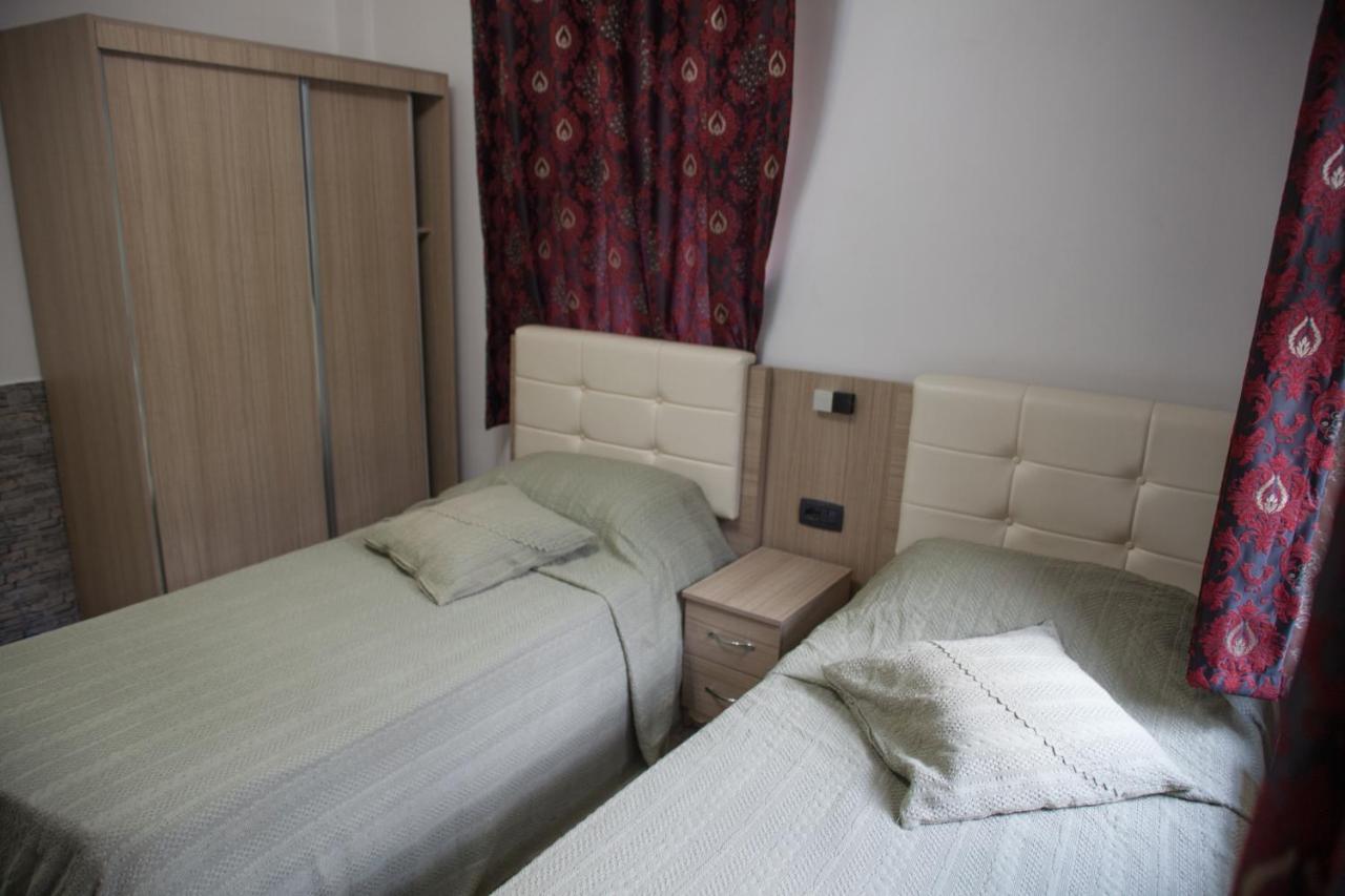 Hotel Fusha E Gjese Valbona Exteriör bild